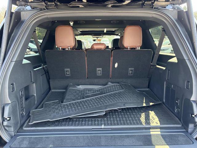 new 2026 Lincoln Navigator car, priced at $111,784