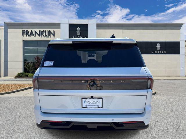 new 2026 Lincoln Navigator car, priced at $102,501