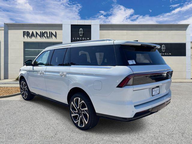 new 2026 Lincoln Navigator car, priced at $102,501