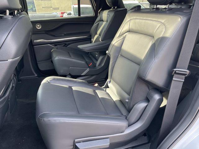 new 2025 Lincoln Navigator car, priced at $96,773
