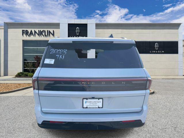 new 2025 Lincoln Navigator car, priced at $96,773