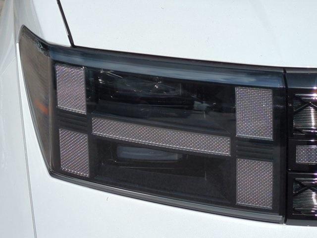 new 2026 Hyundai SANTA FE HEV car, priced at $47,620