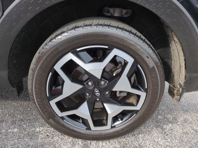 used 2024 Hyundai SANTA CRUZ car, priced at $32,433