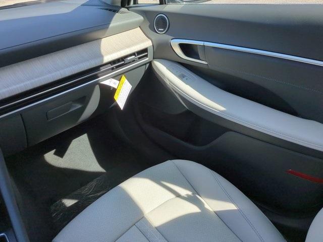 new 2026 Hyundai Sonata Hybrid car, priced at $40,400