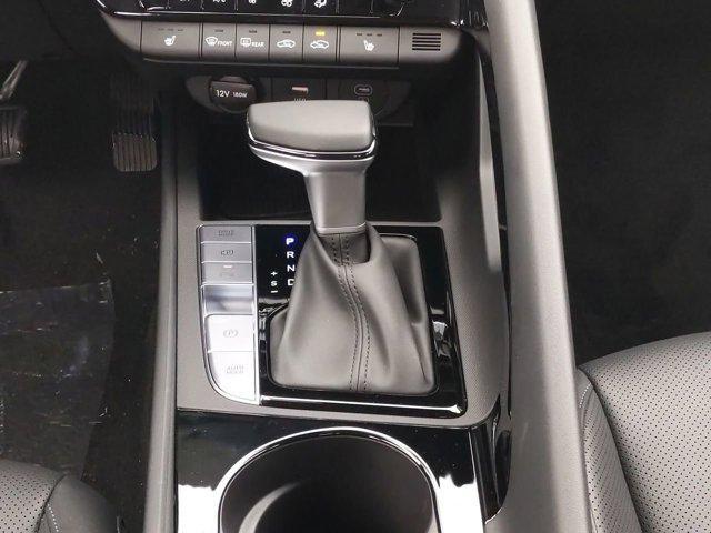 new 2025 Hyundai Elantra car, priced at $29,095