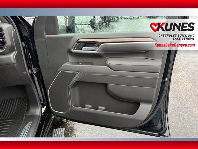 new 2026 Chevrolet Silverado 3500 car, priced at $78,047