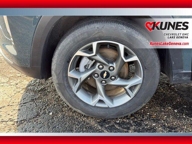 used 2025 Chevrolet Trax car, priced at $20,196