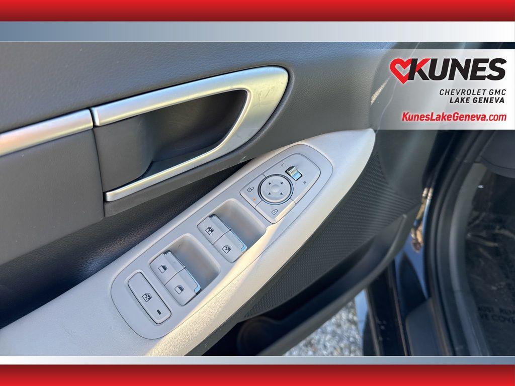 used 2025 Hyundai Sonata car, priced at $24,886