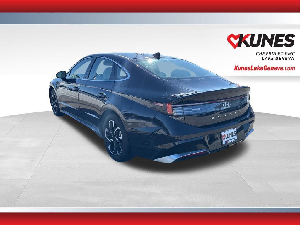 used 2025 Hyundai Sonata car, priced at $24,886