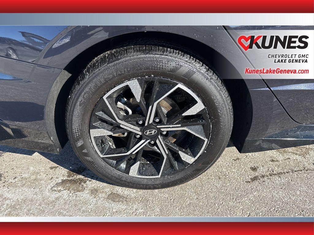 used 2025 Hyundai Sonata car, priced at $24,886
