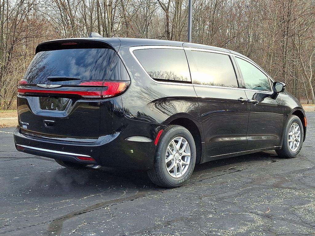 new 2026 Chrysler Pacifica car, priced at $43,420