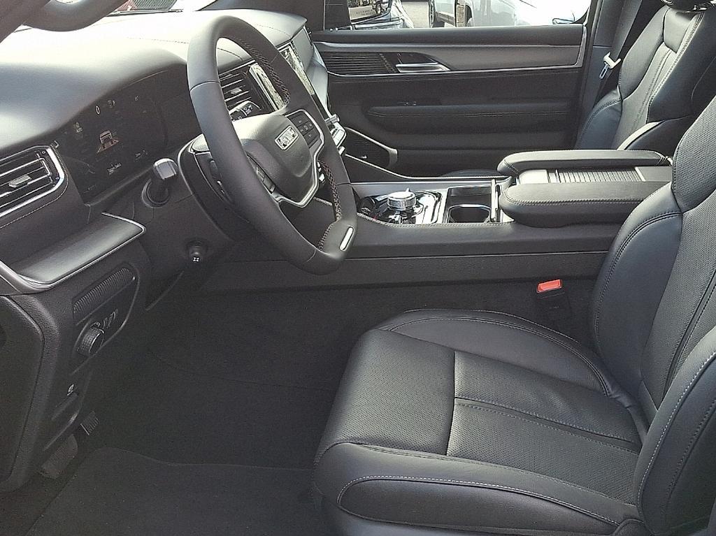 new 2026 Jeep Grand Wagoneer car, priced at $83,940