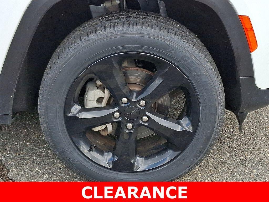 used 2023 Jeep Grand Cherokee car, priced at $30,788