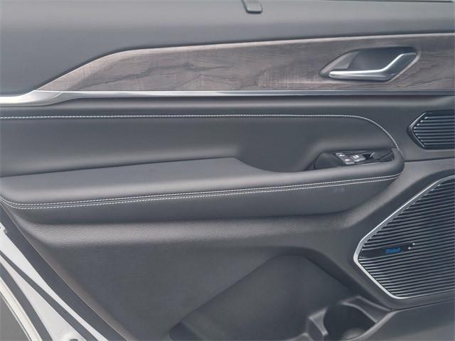 used 2021 Jeep Grand Cherokee L car, priced at $33,429