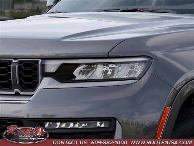 new 2026 Jeep Grand Cherokee car, priced at $43,603
