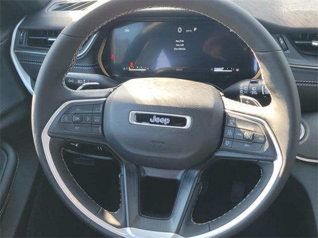 new 2025 Jeep Grand Cherokee car, priced at $42,550