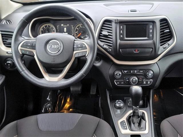 used 2017 Jeep Cherokee car, priced at $9,994