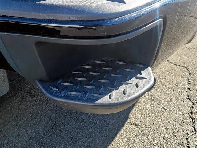 used 2017 GMC Sierra 1500 car, priced at $21,595