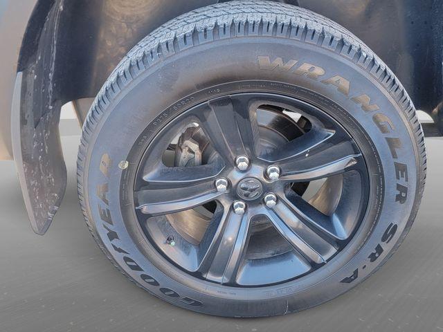 used 2022 Ram 1500 Classic car, priced at $31,799