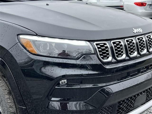 new 2025 Jeep Compass car, priced at $33,107