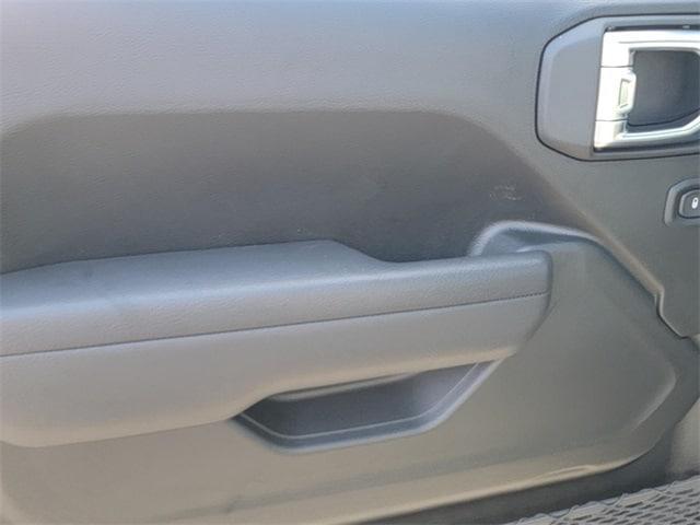 new 2026 Jeep Wrangler car, priced at $41,626