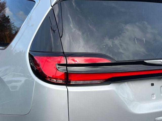 new 2026 Chrysler Pacifica car, priced at $40,915