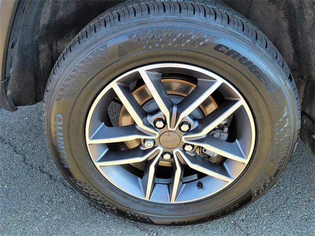 used 2021 Jeep Grand Cherokee car, priced at $23,986