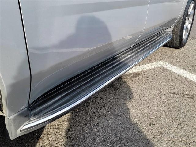 used 2017 GMC Yukon XL car, priced at $15,994