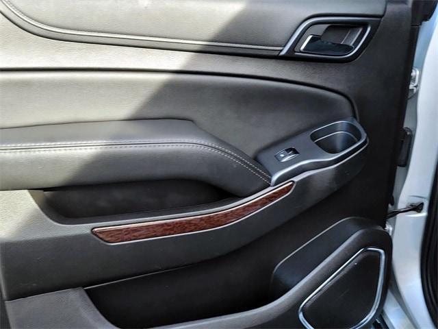 used 2017 GMC Yukon XL car, priced at $15,994