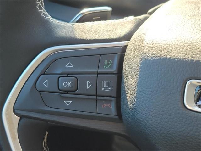 new 2025 Jeep Grand Cherokee car, priced at $37,920