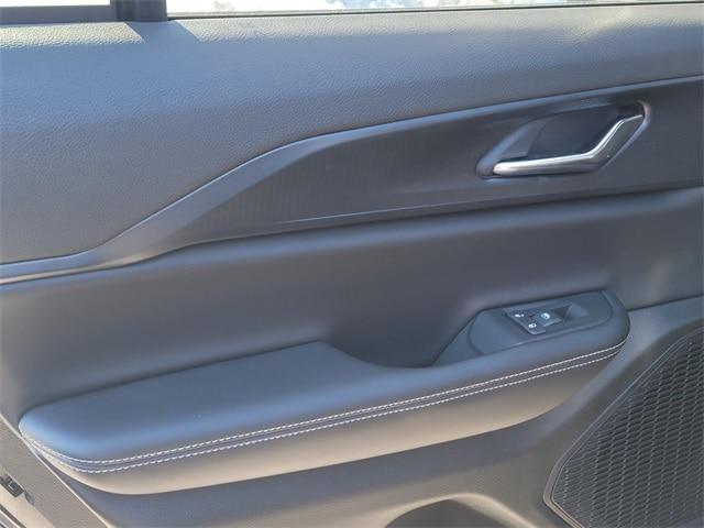 new 2025 Jeep Grand Cherokee car, priced at $37,920