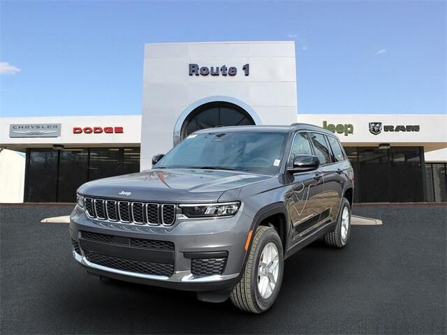 new 2025 Jeep Grand Cherokee L car, priced at $37,625