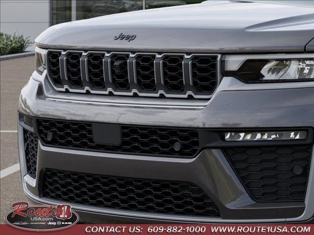 new 2026 Jeep Grand Cherokee car, priced at $51,420