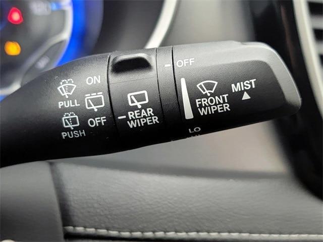 used 2023 Chrysler Pacifica car, priced at $23,498