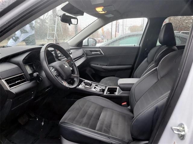 used 2024 Mitsubishi Outlander car, priced at $20,998