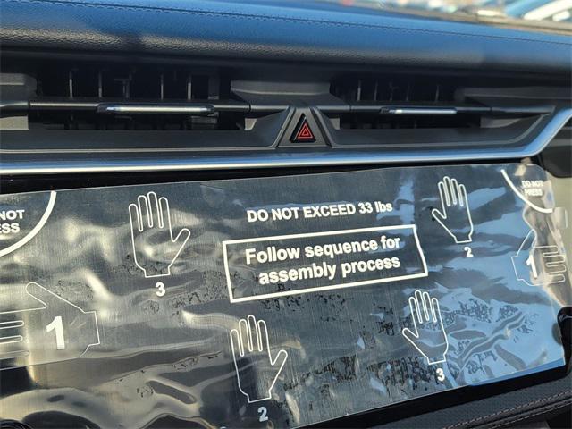 new 2026 Jeep Cherokee car, priced at $45,080