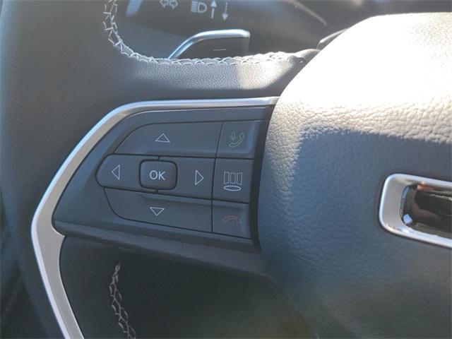 new 2025 Jeep Grand Cherokee car, priced at $35,750