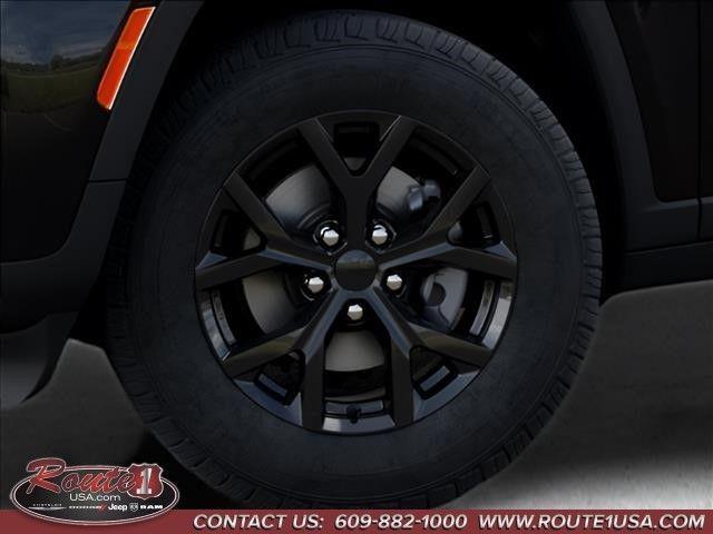 new 2026 Jeep Grand Cherokee car, priced at $44,604