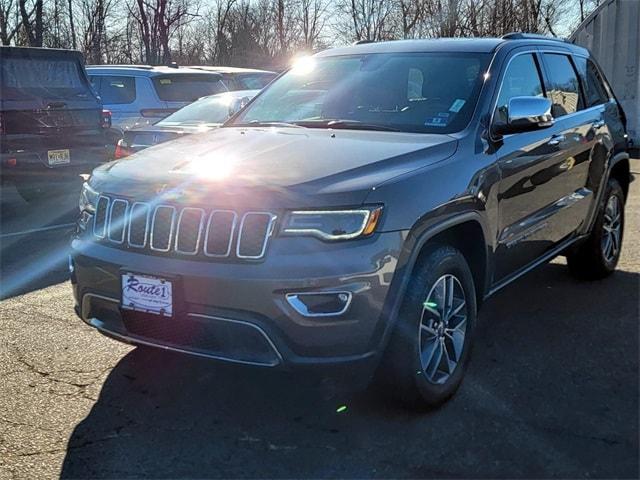 used 2017 Jeep Grand Cherokee car, priced at $14,995