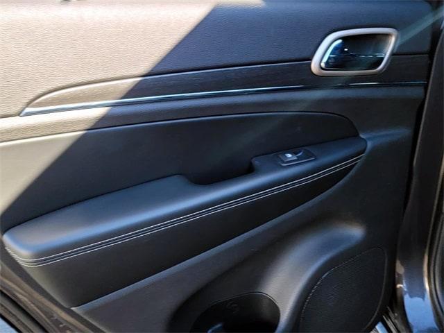 used 2017 Jeep Grand Cherokee car, priced at $14,995