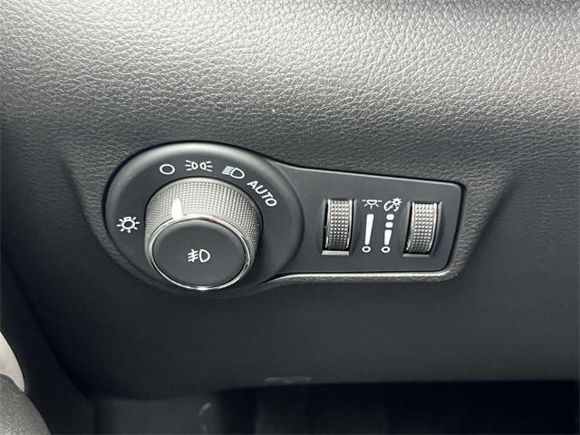 new 2026 Jeep Compass car, priced at $34,006