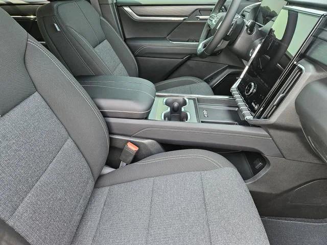 new 2026 GMC Acadia car, priced at $49,587