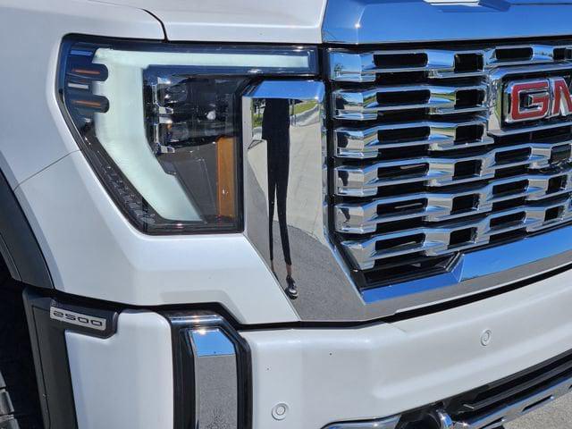 used 2024 GMC Sierra 2500 car, priced at $62,359