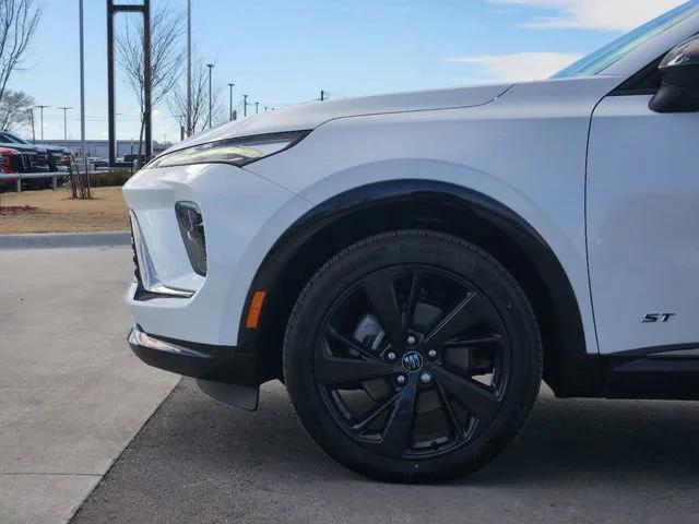 new 2025 Buick Envision car, priced at $40,599