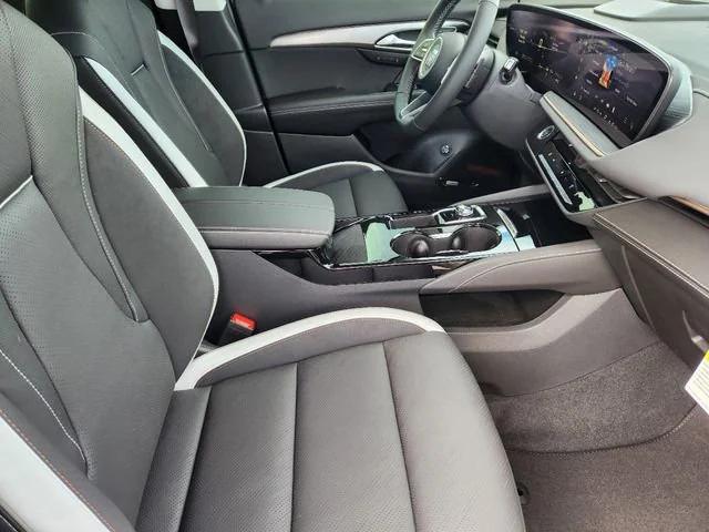 new 2025 Buick Envision car, priced at $40,599