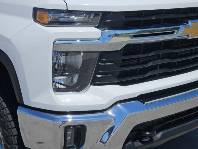 used 2025 Chevrolet Silverado 2500 car, priced at $61,239