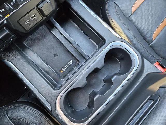 used 2022 GMC Sierra 1500 car, priced at $36,269