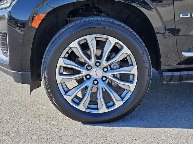 used 2021 GMC Yukon car, priced at $44,419