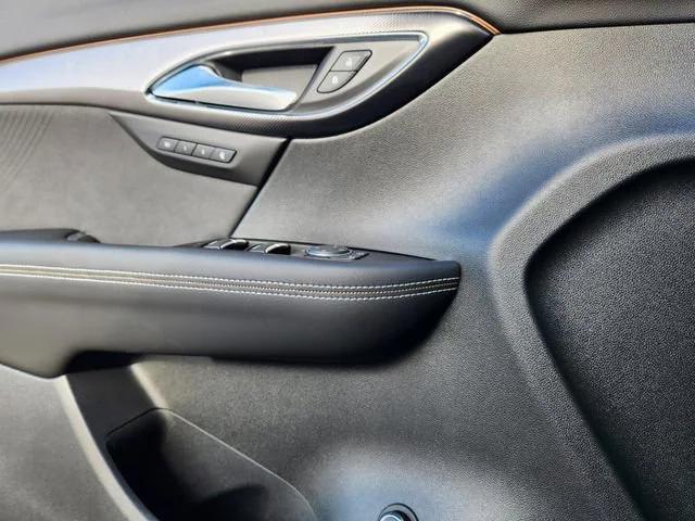 new 2025 Buick Envision car, priced at $42,338