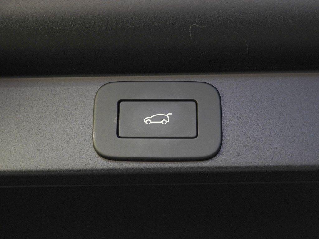 used 2025 Land Rover Range Rover car, priced at $125,081